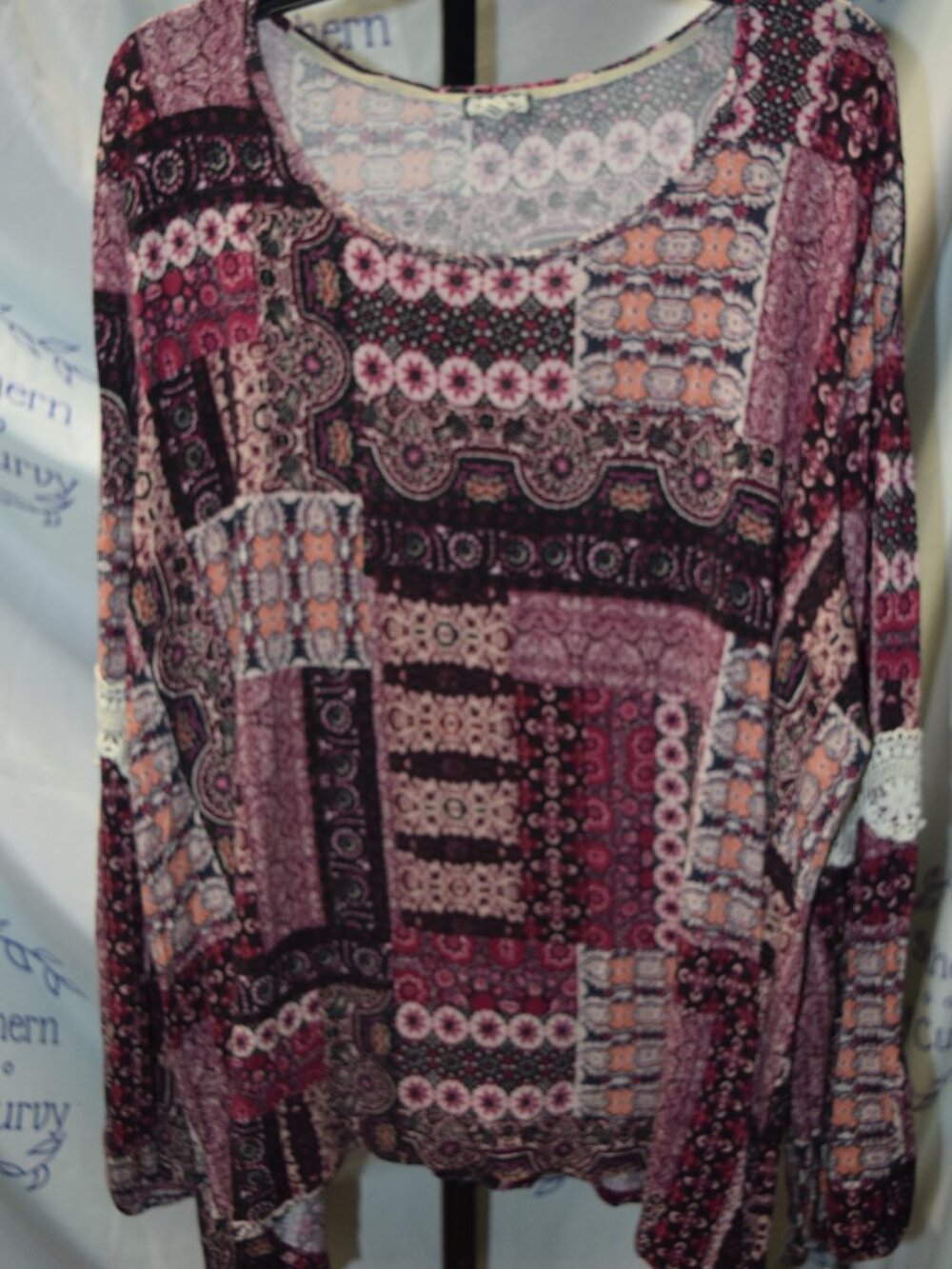 Eyeshadow Shark Bite Knit Blouse, Size 3X
